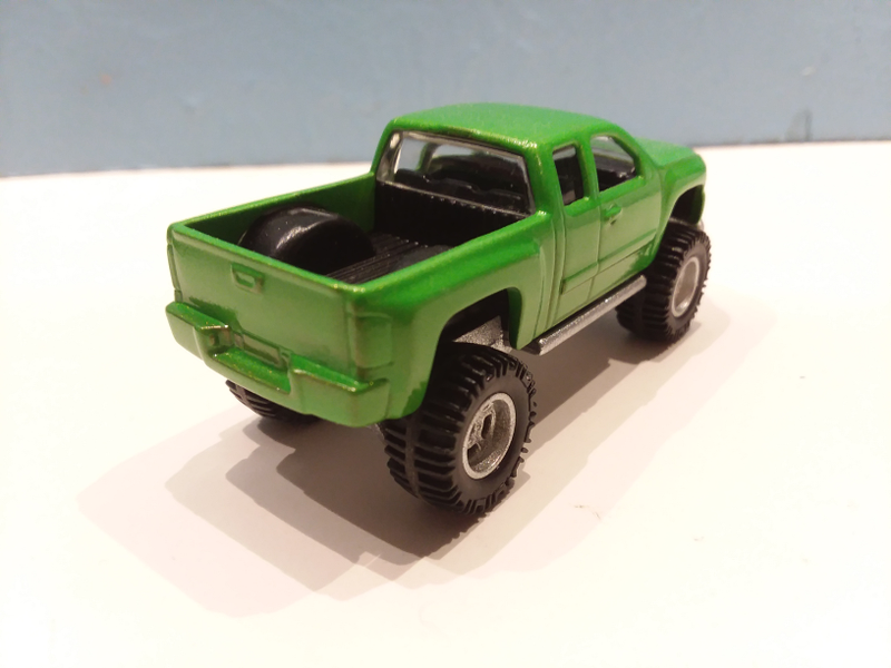 Illustration for article titled Custom Silverado Update.